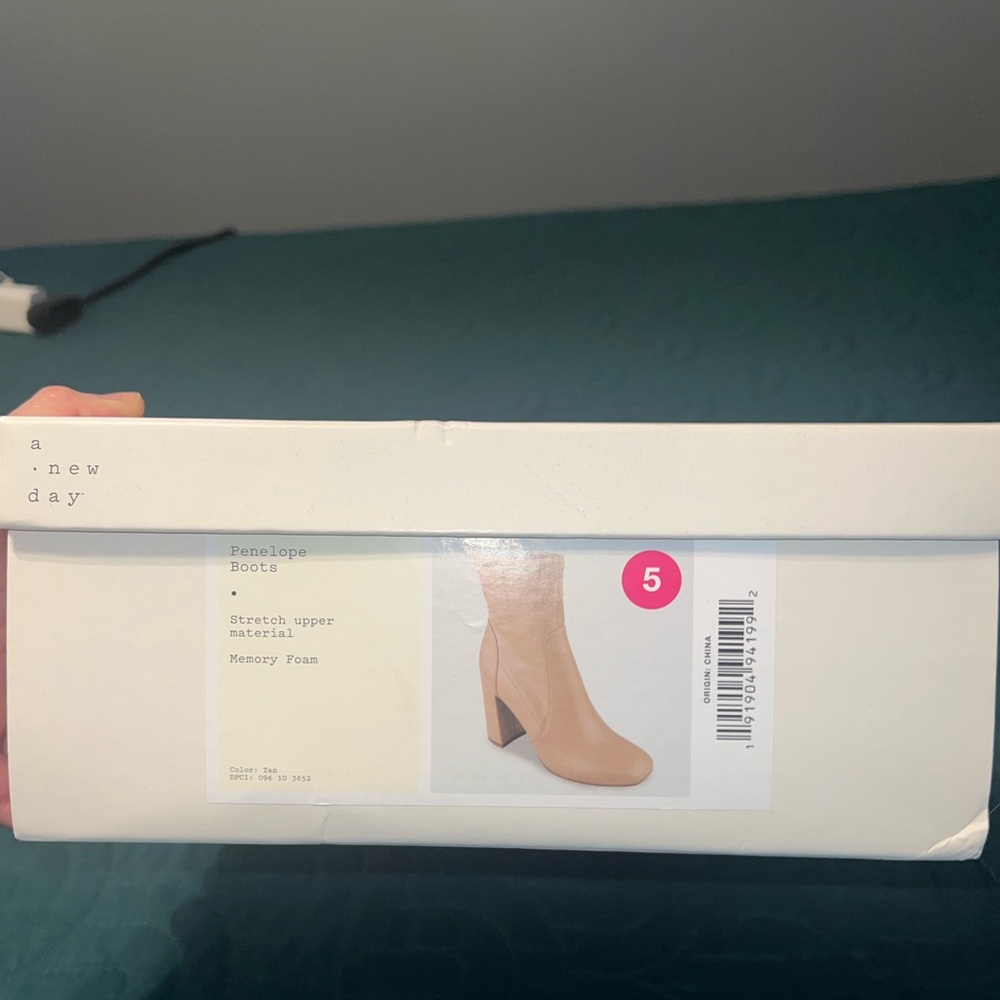 Nude penelope boots